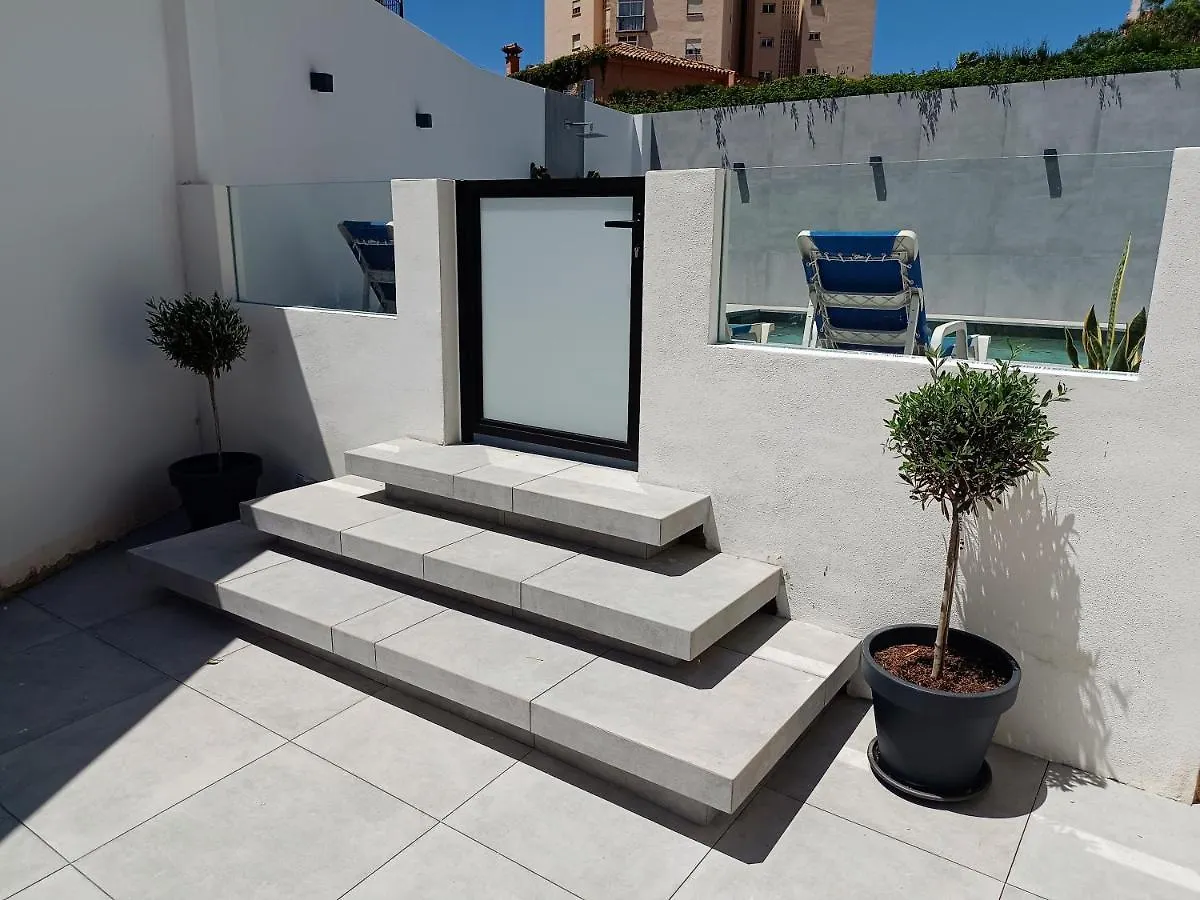 Espectacular Apartamento Reformado New Luxury Pool Apartment Fuengirola 0*,  Spain